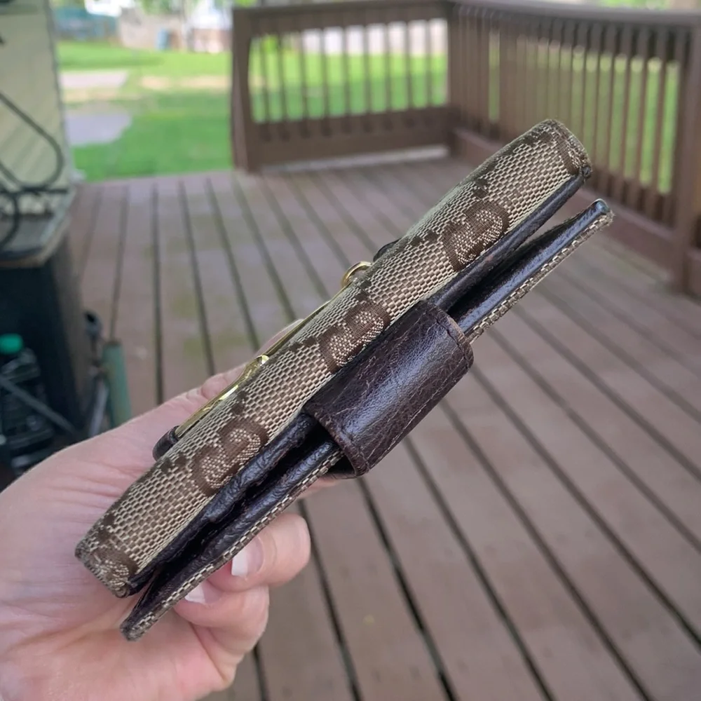 Authentic Gucci wallet_3
